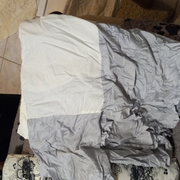 Queen Floral Comforter Set - Picture 7 of 10